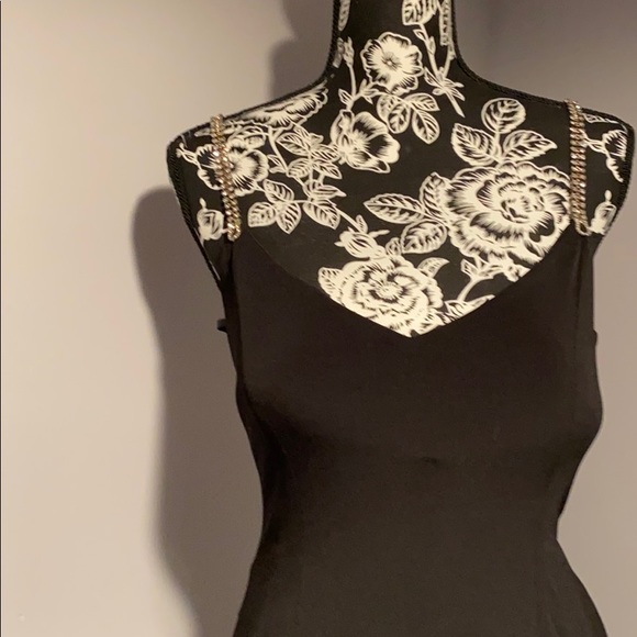 Black cocktail dress - Picture 3 of 4